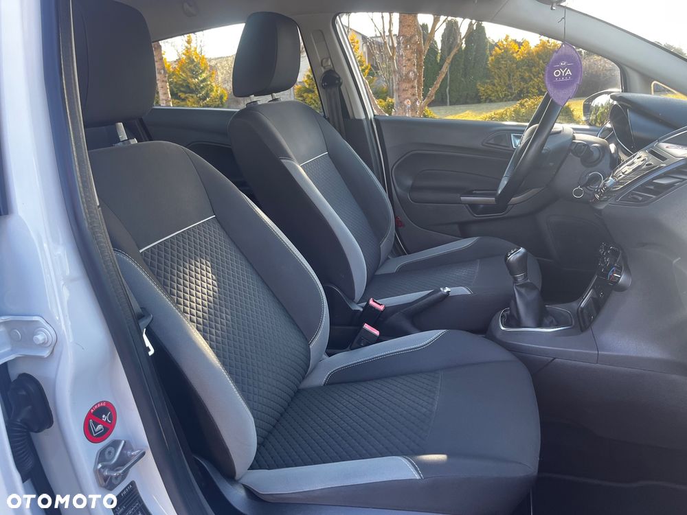 Ford Fiesta - 33