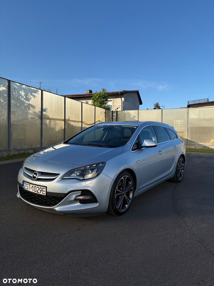 Opel Astra 2.0 BiTurbo CDTI DPF ecoFLEX SportsTourer St - 1
