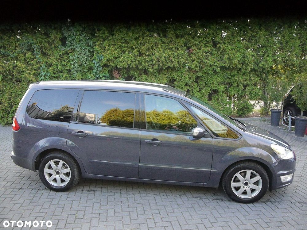 Ford Galaxy 2.0 TDCi Ambiente - 11