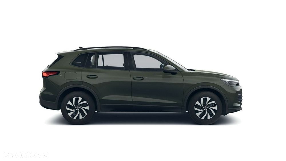 Volkswagen Tiguan - 8