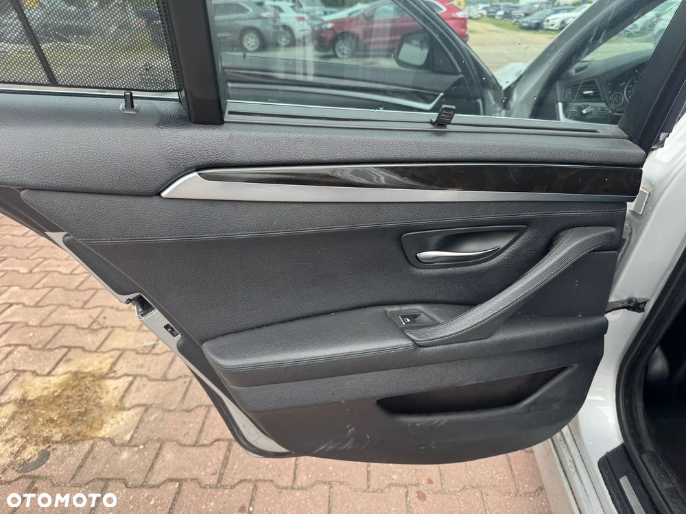BMW Seria 5 535i - 20