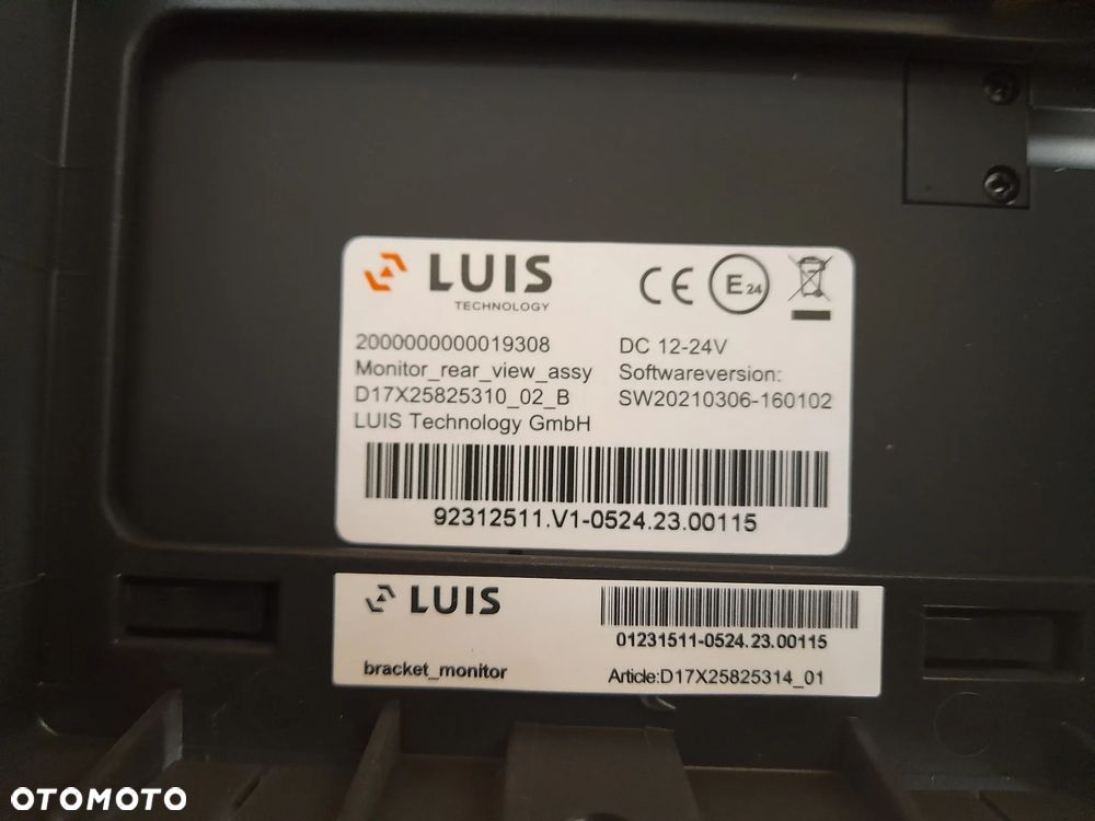 Kamera cofania z wyświetlaczem uniwersalna Luis Technology D17X25825310 - 7