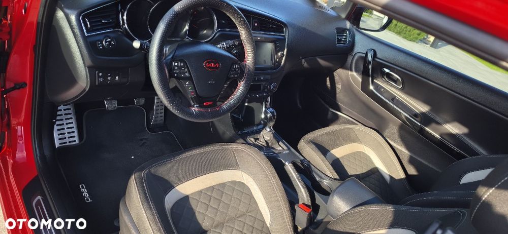 Kia ProCeed - 5