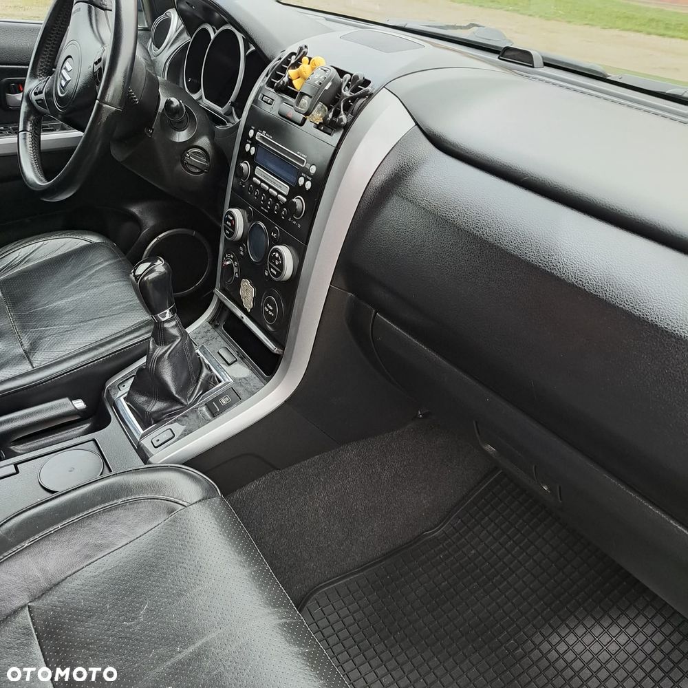 Suzuki Grand Vitara 1.9 DDiS De Luxe - 6