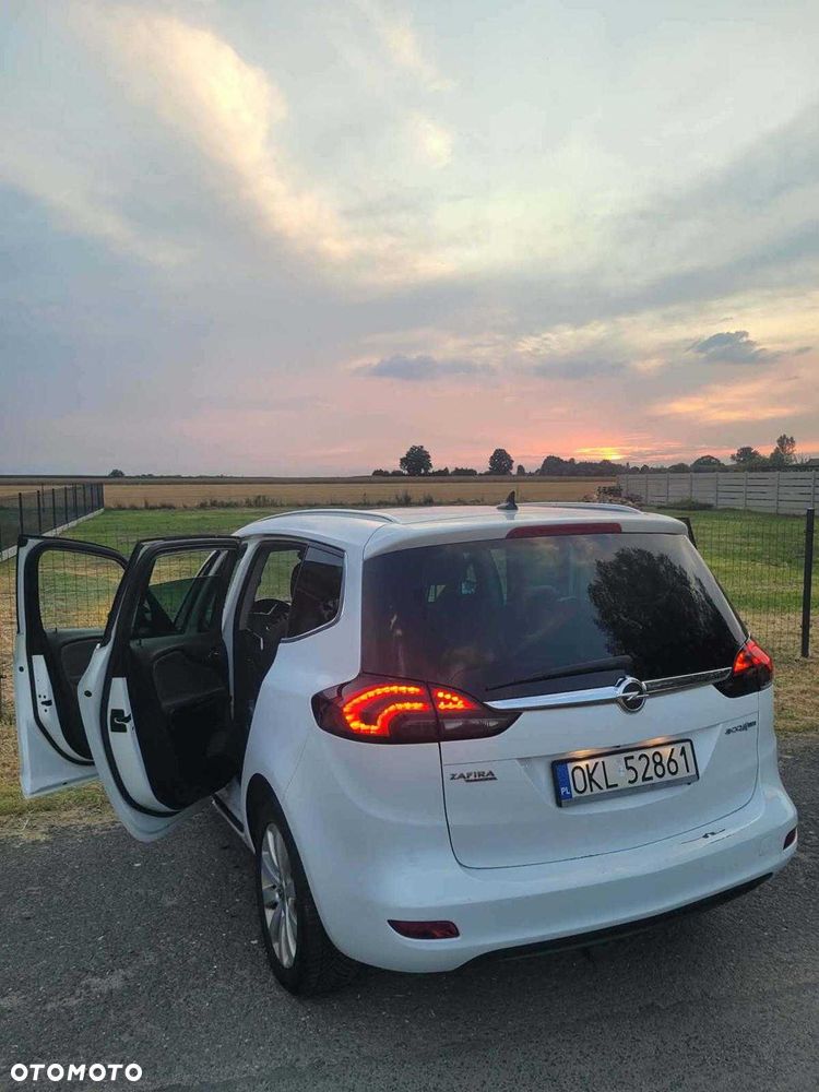 Opel Zafira - 2