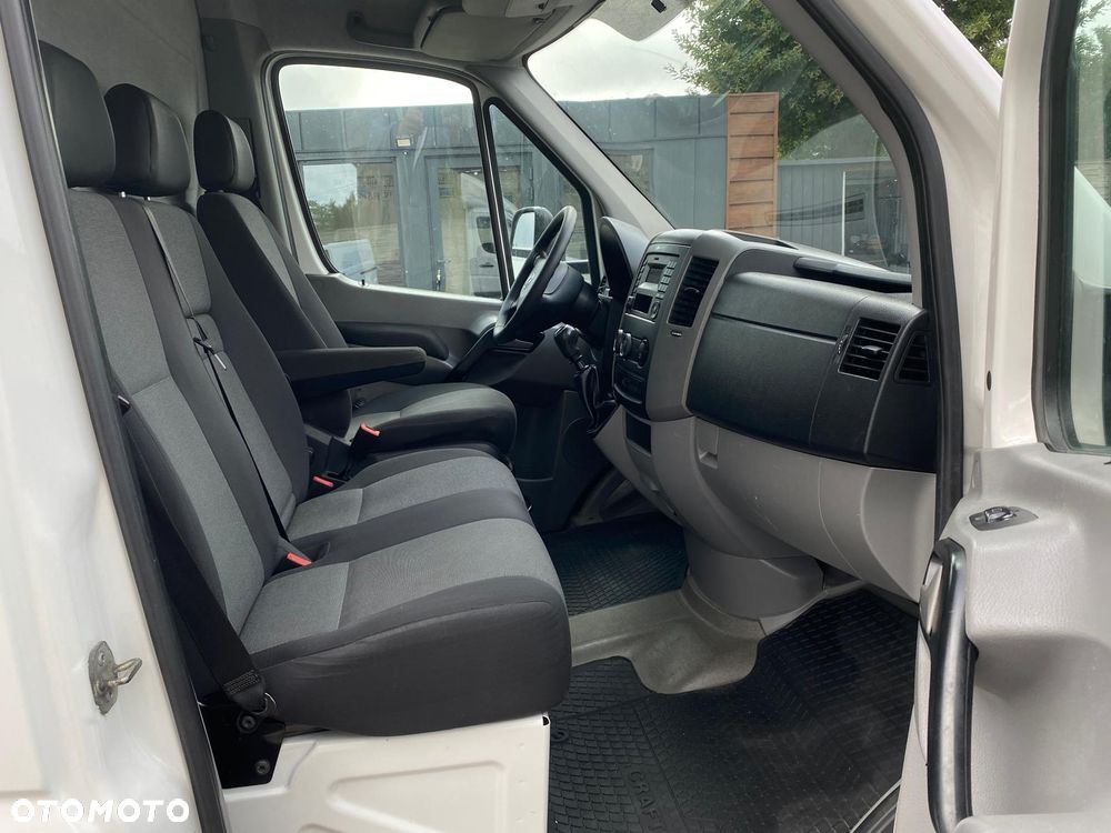 Volkswagen CRAFTER - 14
