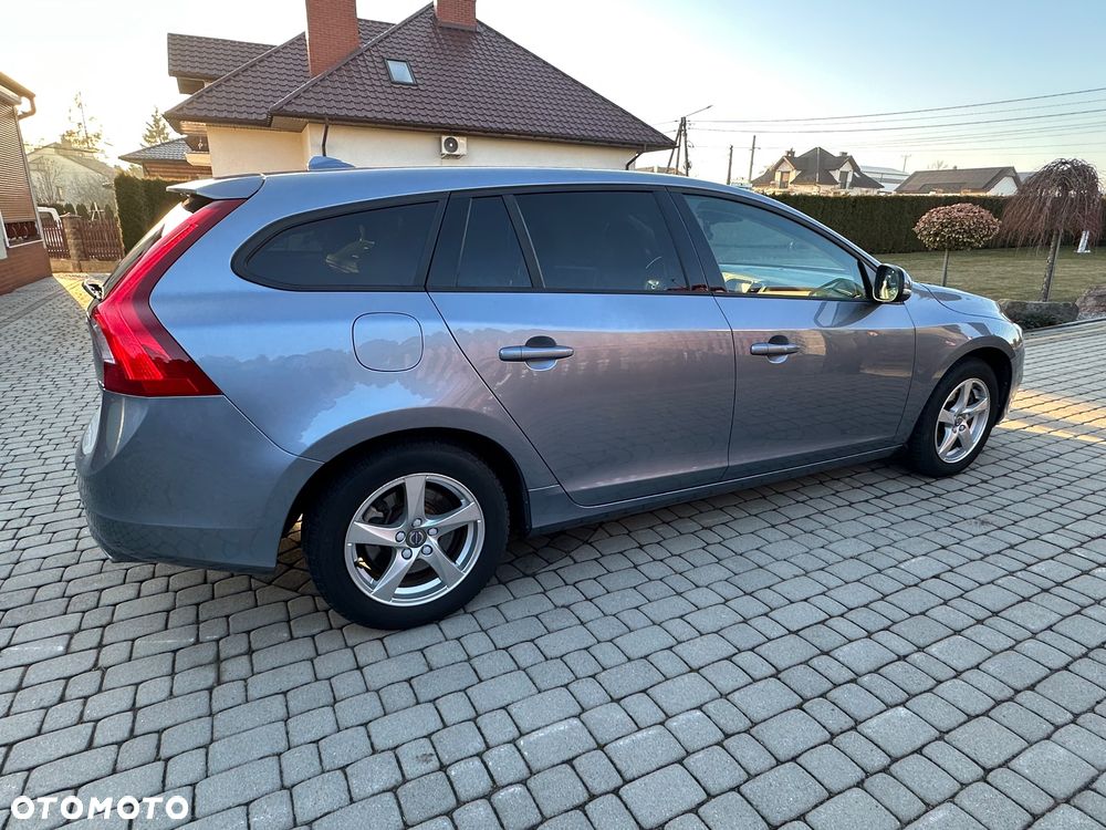 Volvo V60 - 2