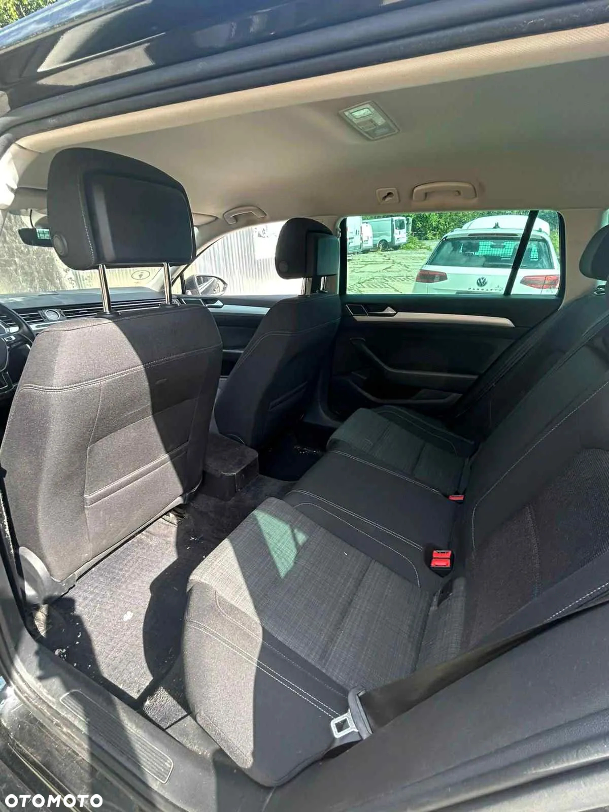Volkswagen Passat 2.0 TDI Elegance DSG - 10