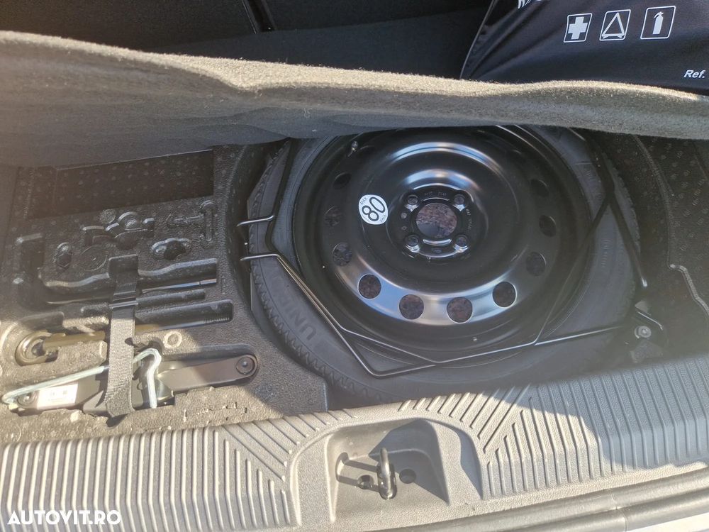 Renault Clio VI E-Tech 160 HEV Techno - 18