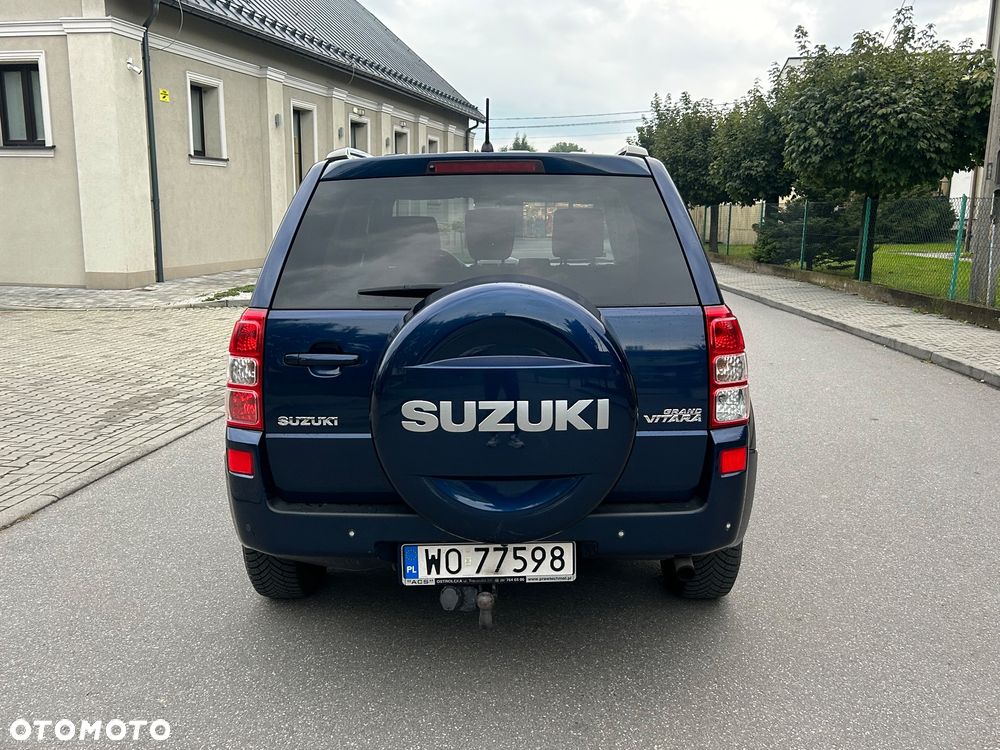 Suzuki Grand Vitara 2.0 De luxe - 6