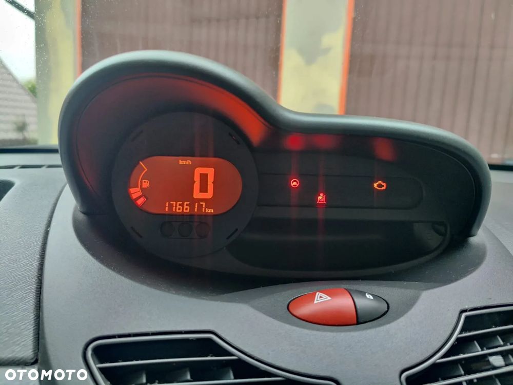 Renault Twingo 1.2 16V Dynamique - 25