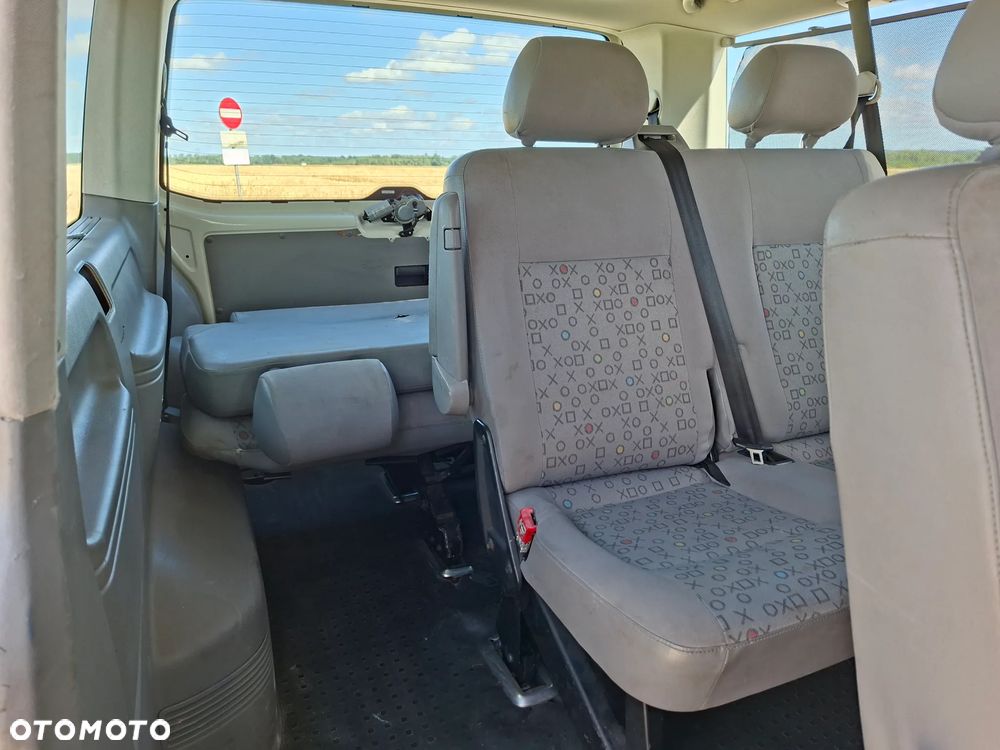 Volkswagen Caravelle L1 - 9