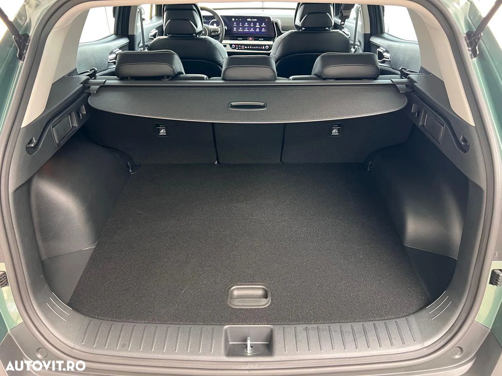 Kia Sportage 1.6 T-GDI HEV 6AT 4x2 Style - 19