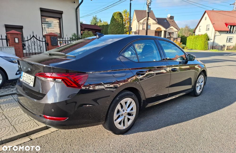 Skoda Octavia 1.5 TSI ACT Ambition - 9