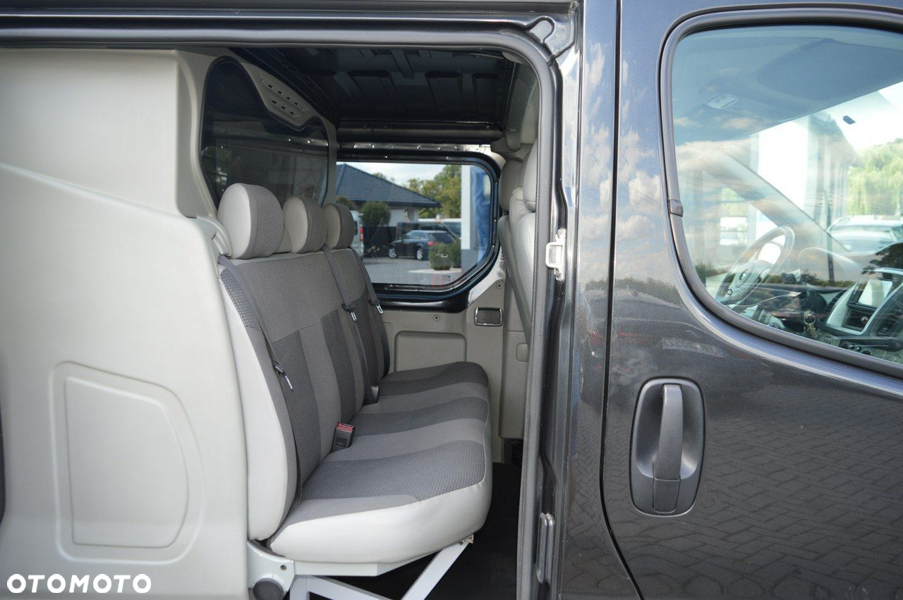 Opel Vivaro - 28