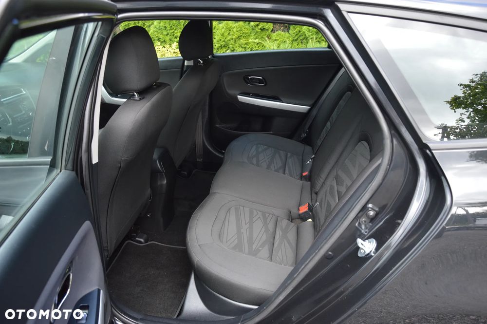 Kia Ceed - 39