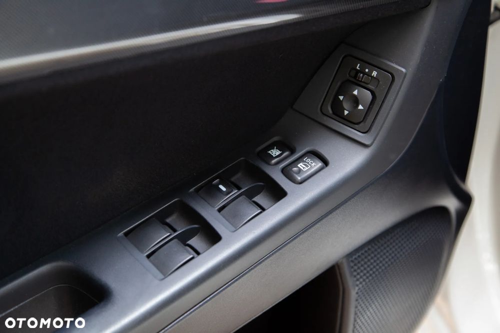 Mitsubishi Lancer 2.0 Ralliart MR - 29