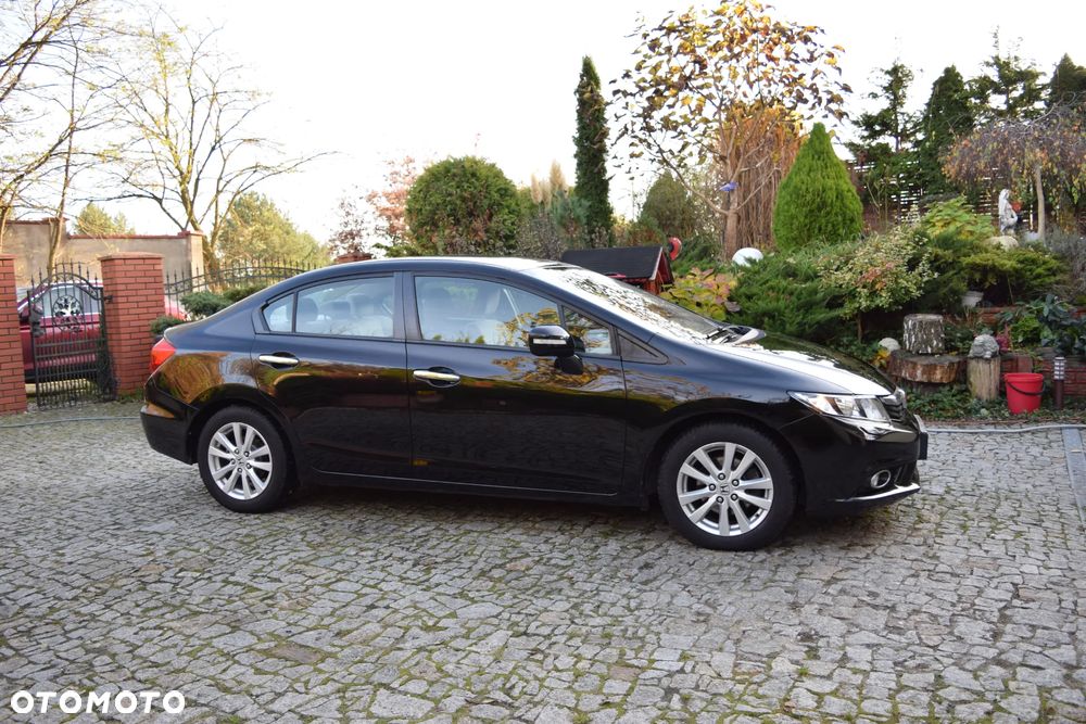 Honda Civic 1.8 Executive EU6 - 7