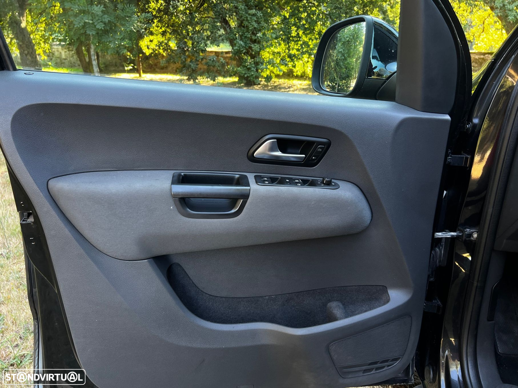 VW Amarok 2.0 BiTDI 4MOTION Trendline - 23