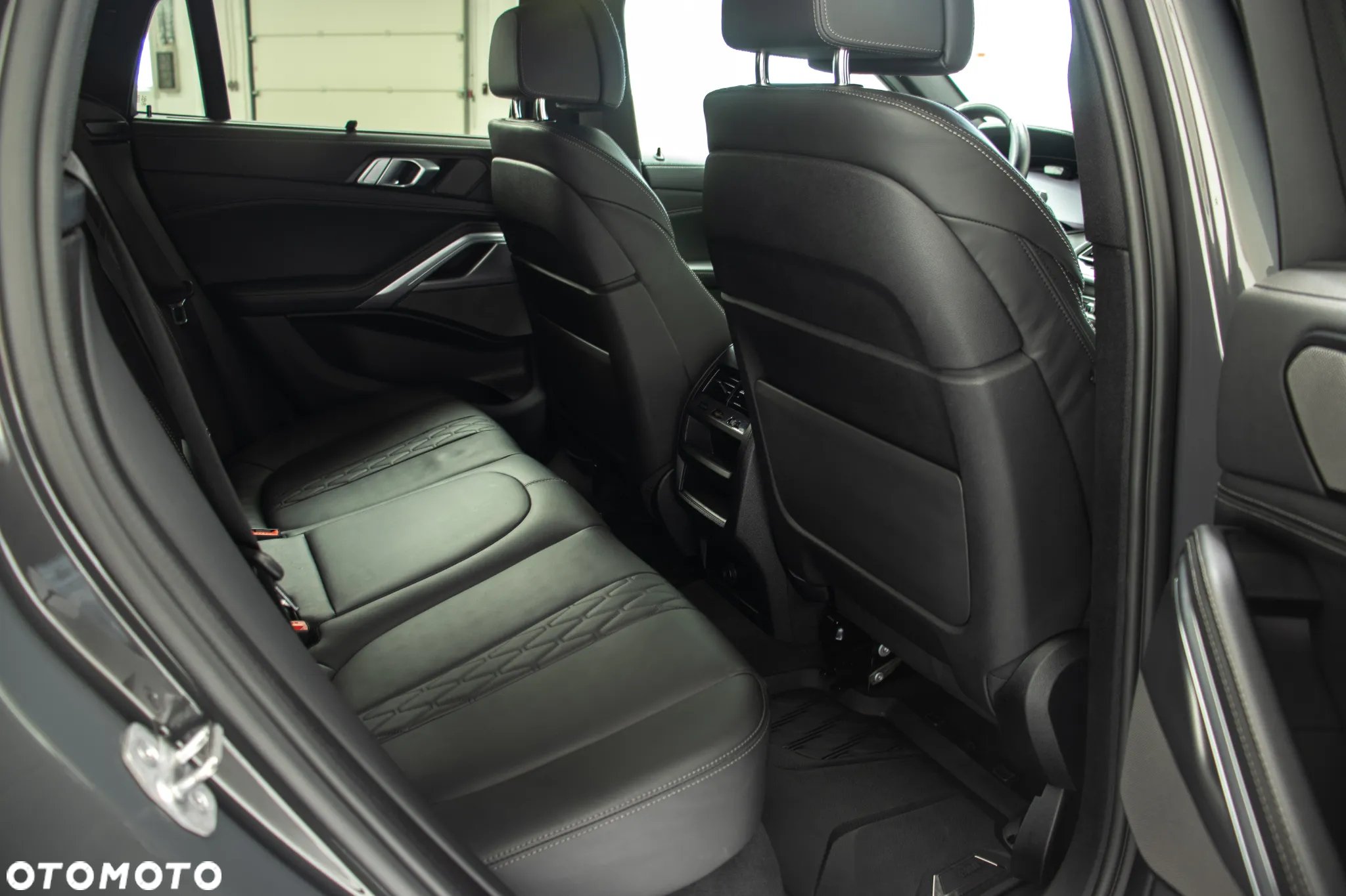 BMW X6 xDrive30d - 27