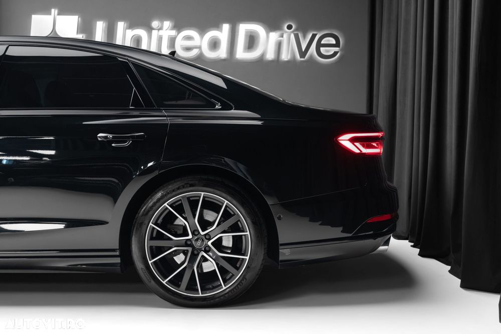 Audi A8 60 TFSI quattro Tiptronic MHEV - 24