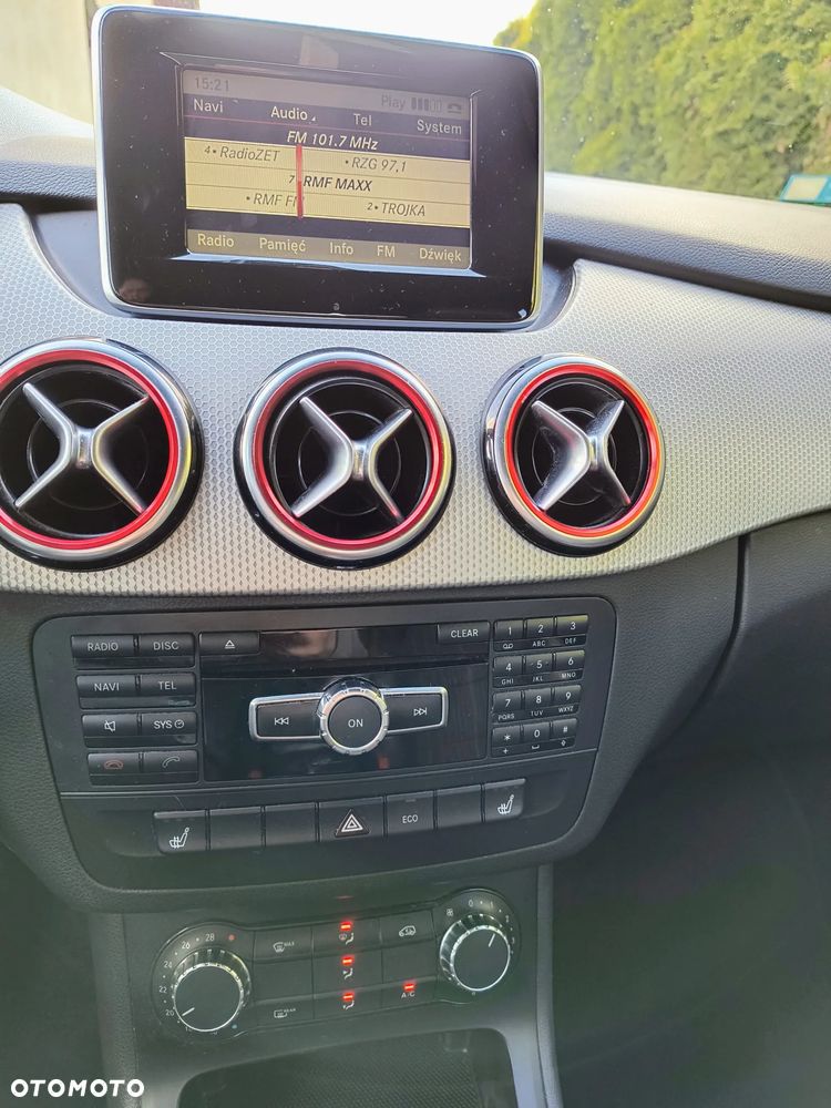 Mercedes-Benz Klasa B - 38