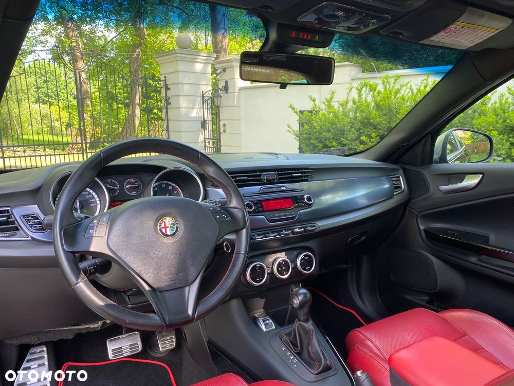 Alfa Romeo Giulietta - 14