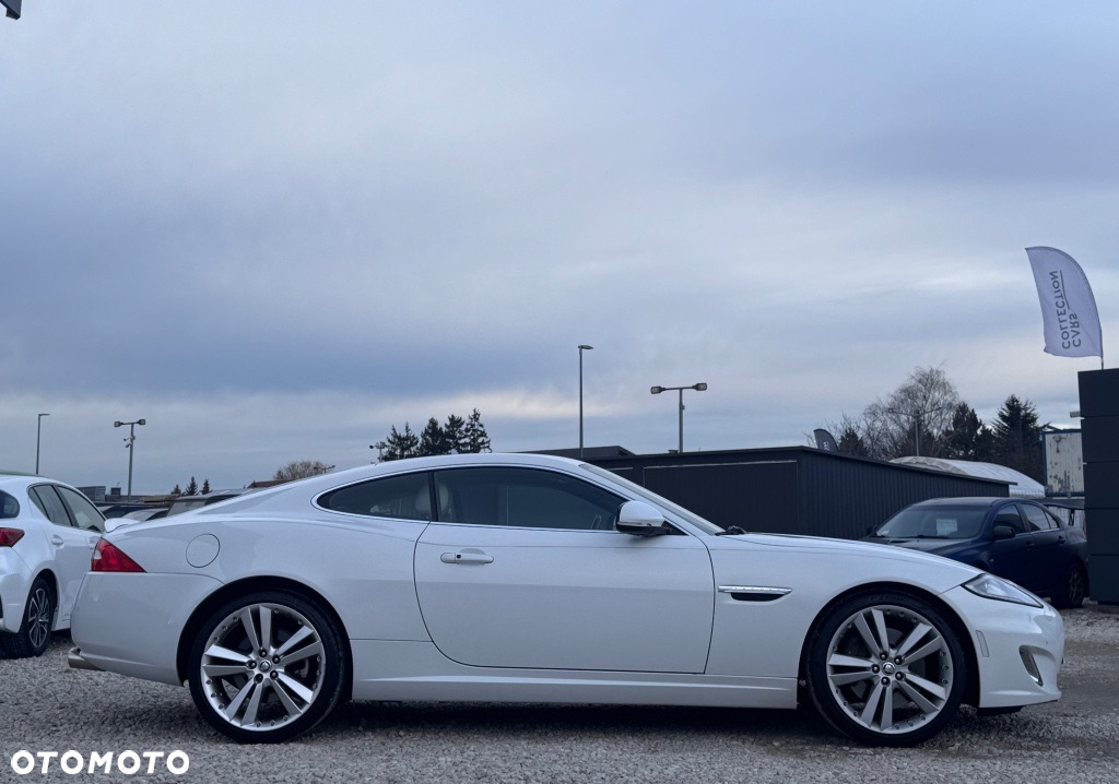 Jaguar XK - 3