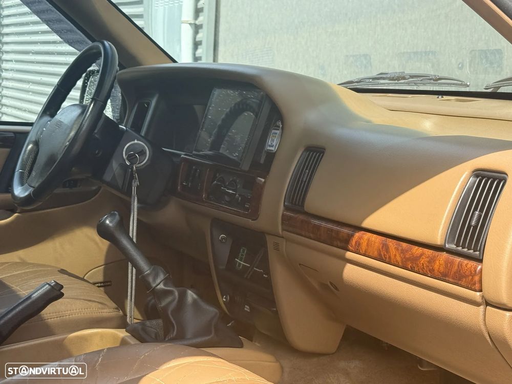 Jeep Grand Cherokee 2.5 TD Official - 14