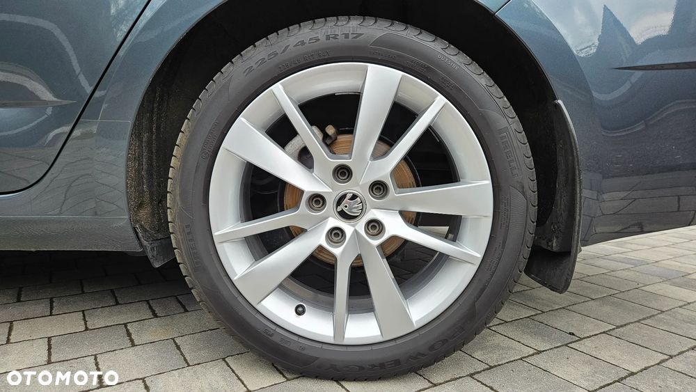 Skoda Octavia - 9