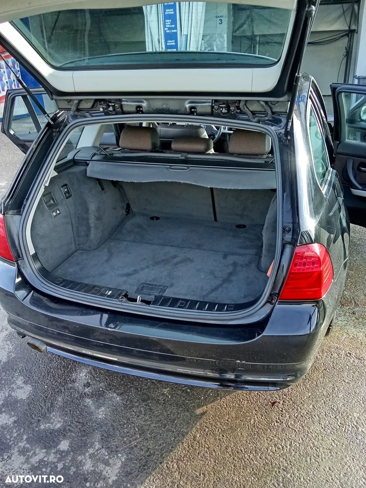 BMW Seria 3 318d DPF - 3