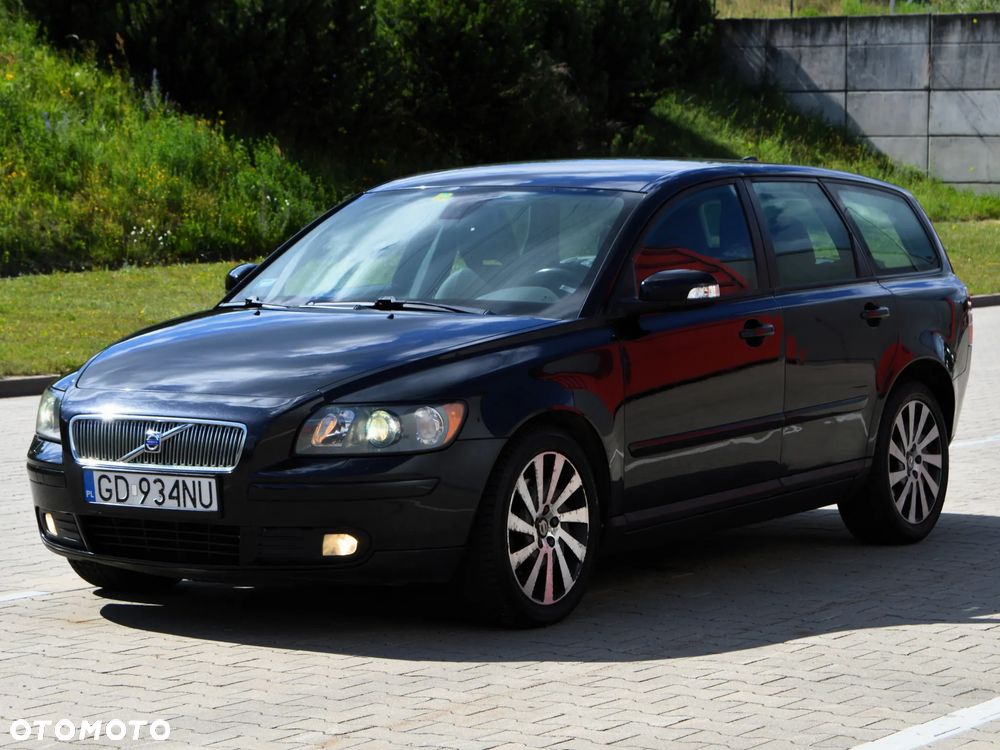 Volvo V50 2.0D Momentum - 1