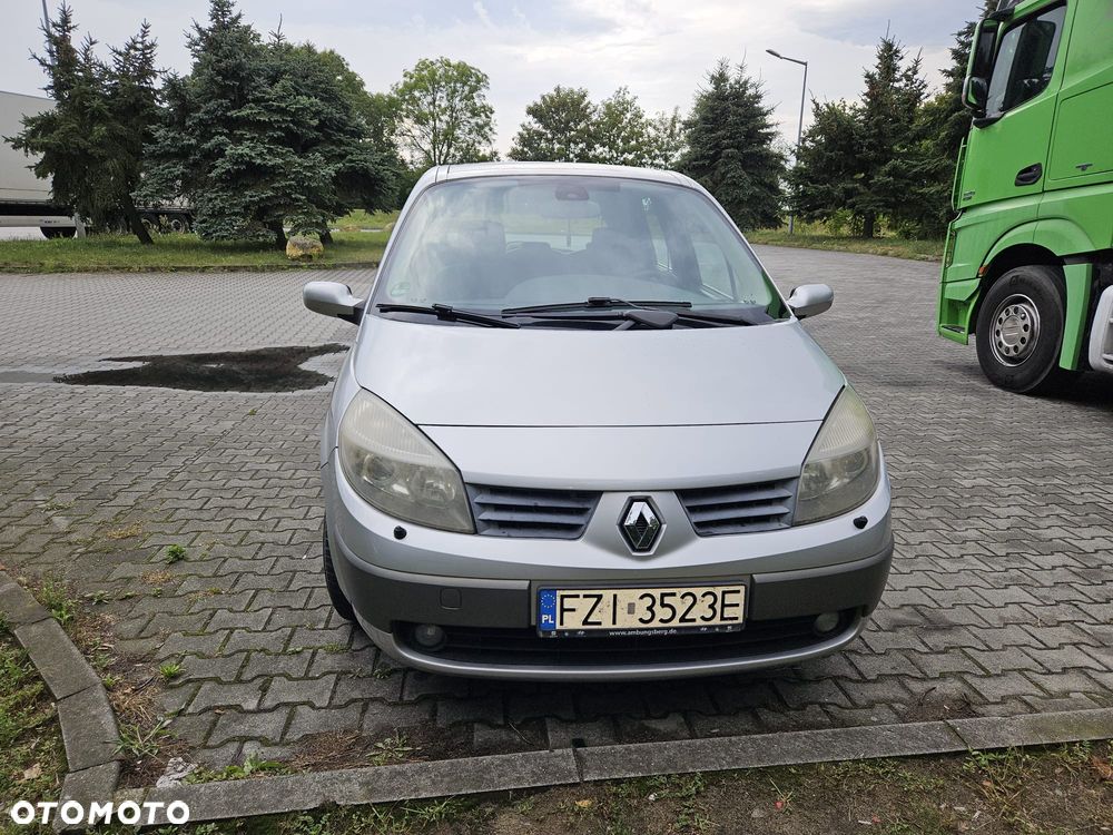 Renault Scenic - 4