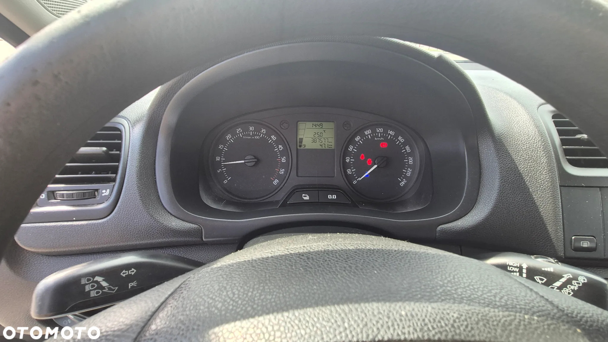 Skoda Fabia 1.6 TDI DPF Comfort - 8