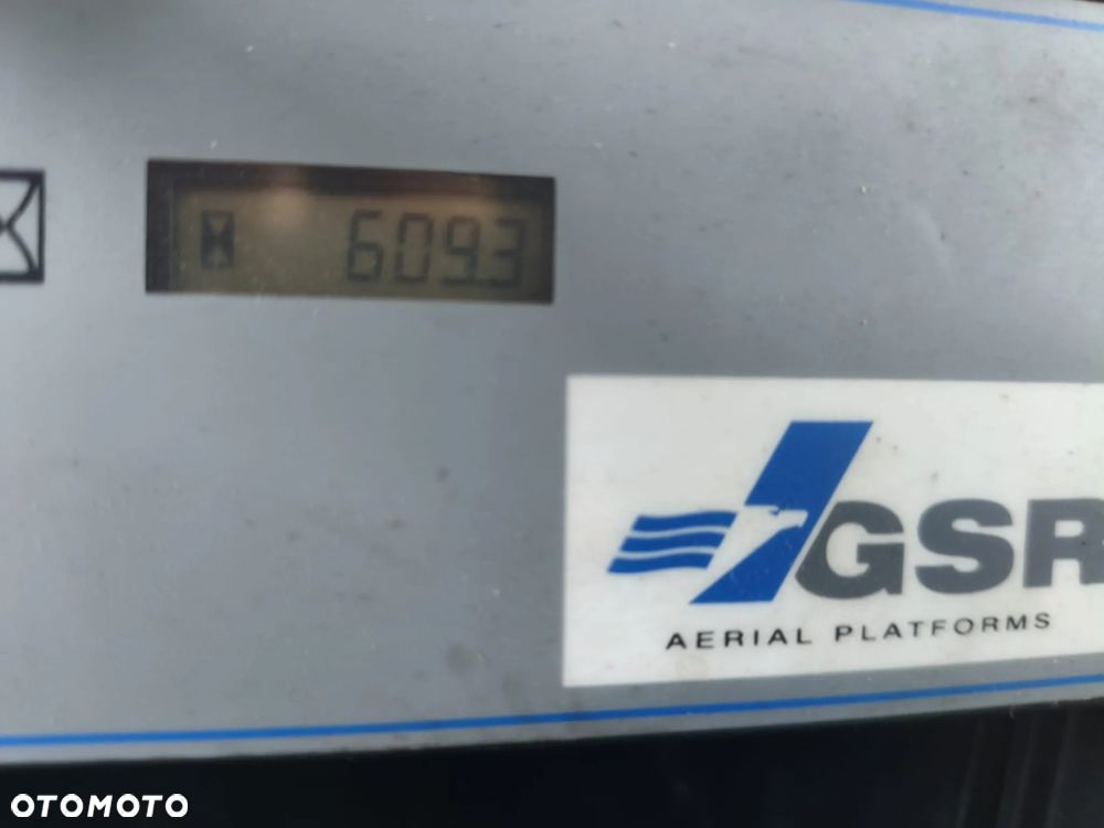 Nissan Cabstar NT400 35.13 - 15