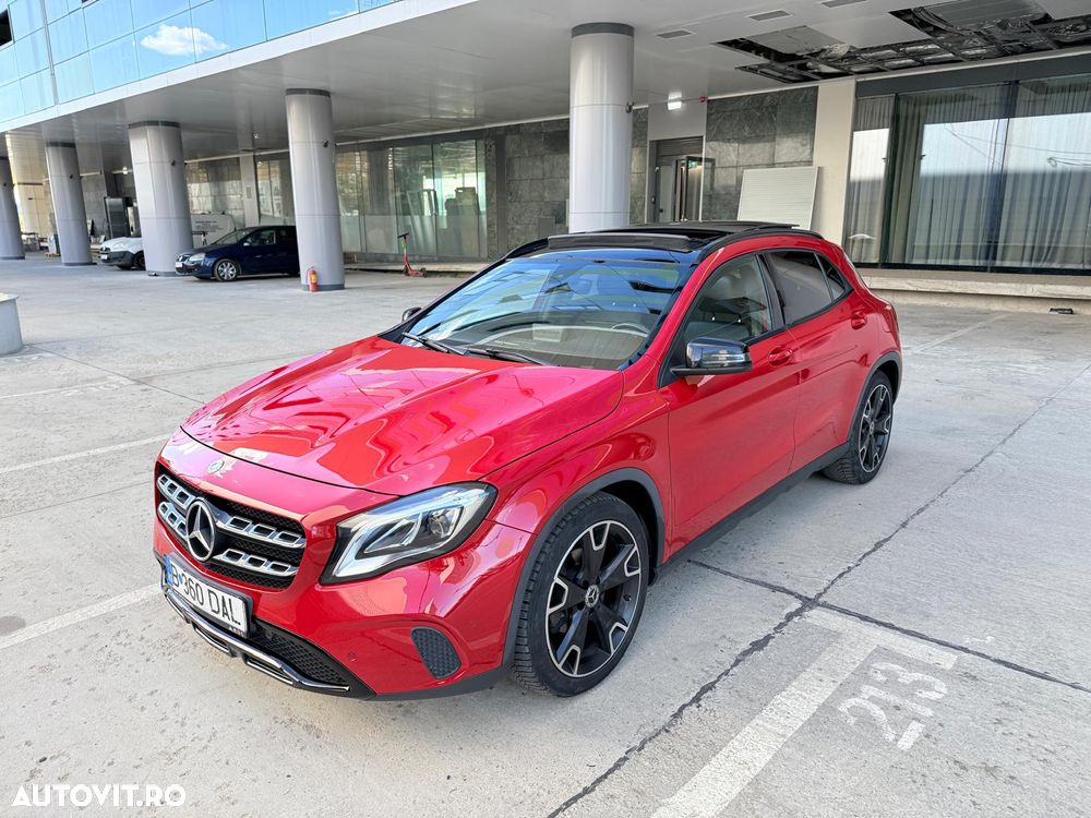 Mercedes-Benz GLA 200 d 4MATIC Aut. - 1