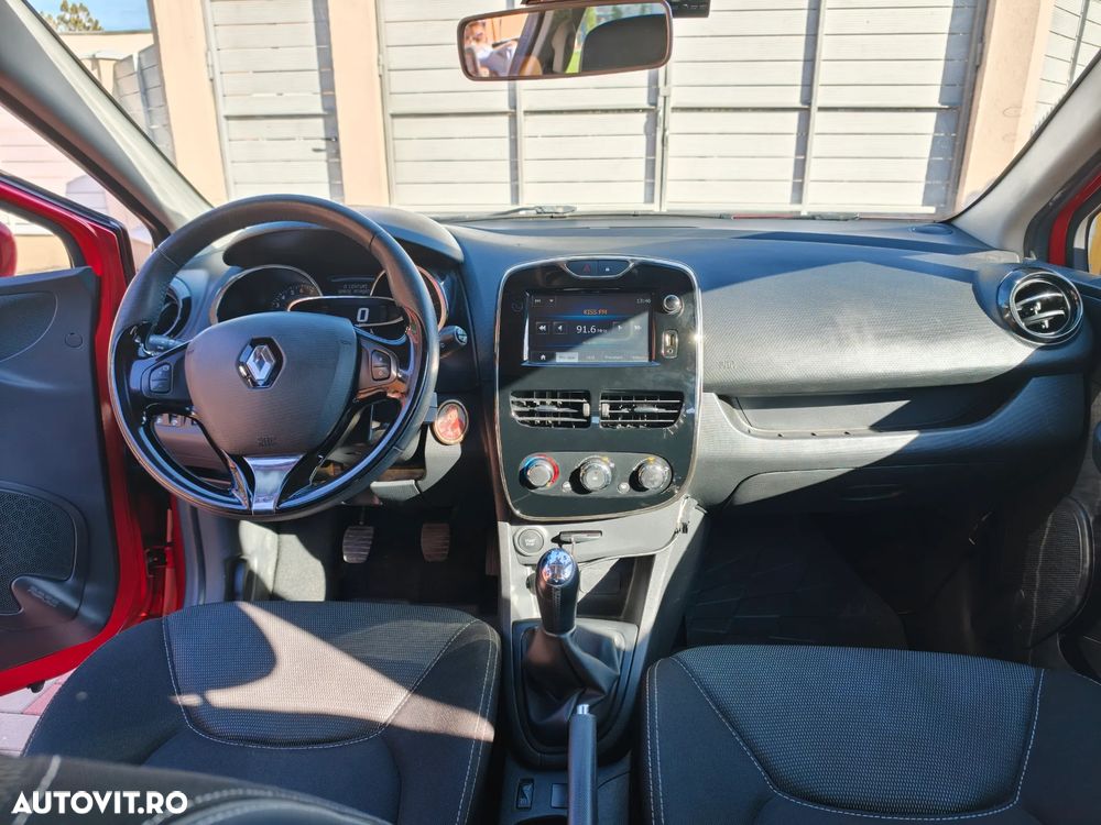 Renault Clio 1.2 16V Expression - 14