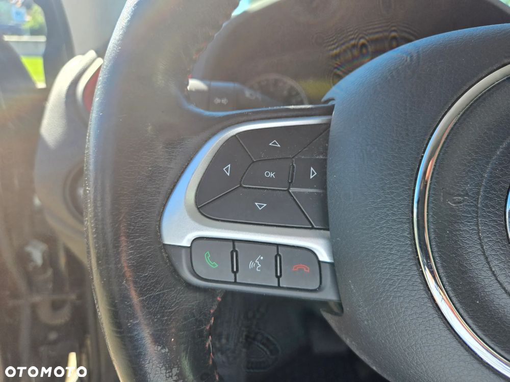 Jeep Renegade 1.3 GSE T4 Turbo Limited 4x4 S&S - 21