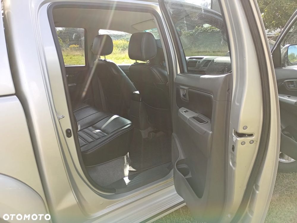 Toyota Hilux 2.5 D-4D DLX - 7