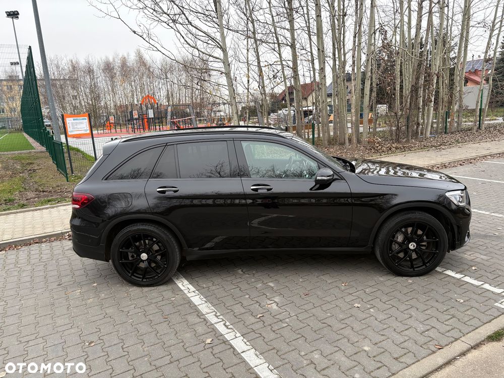 Mercedes-Benz GLC - 8