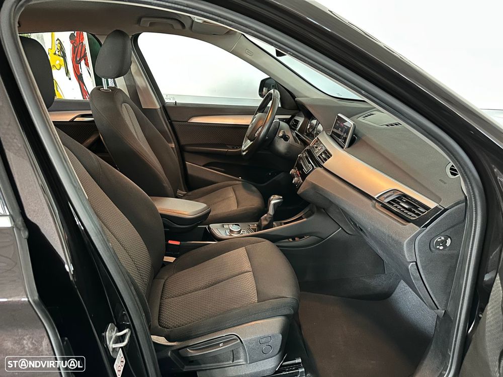 BMW X1 25 e xDrive - 28