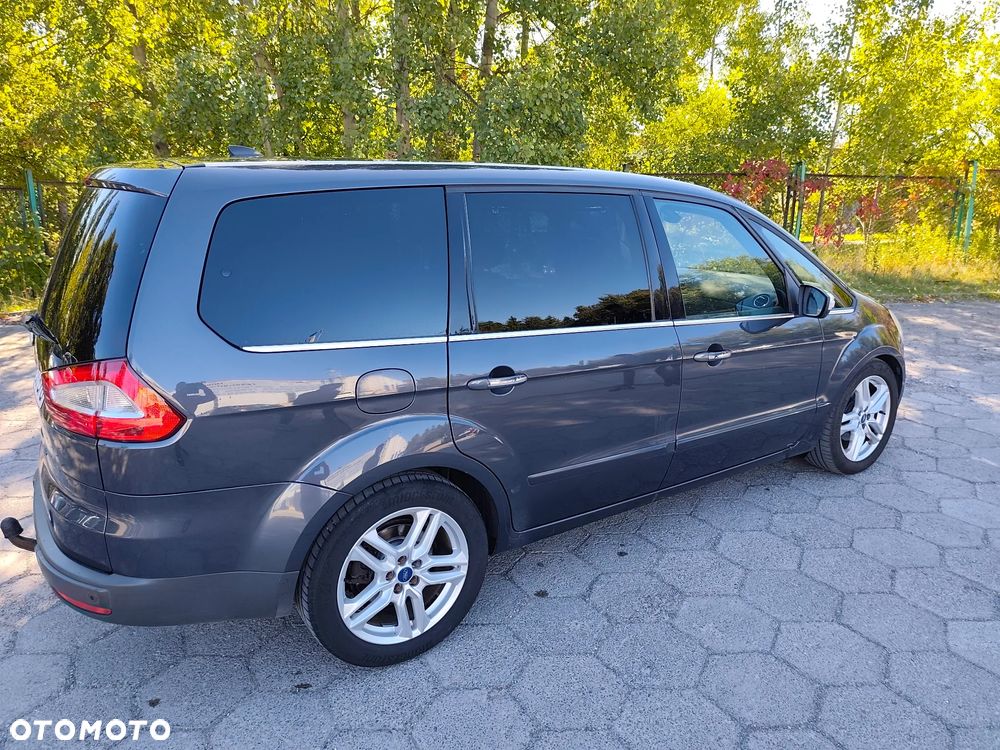 Ford Galaxy 2.3 Titanium - 13