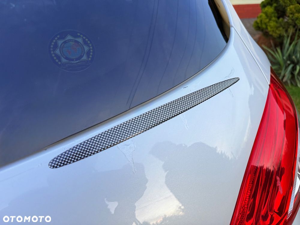 Peugeot 208 1.2 PureTech Style - 15