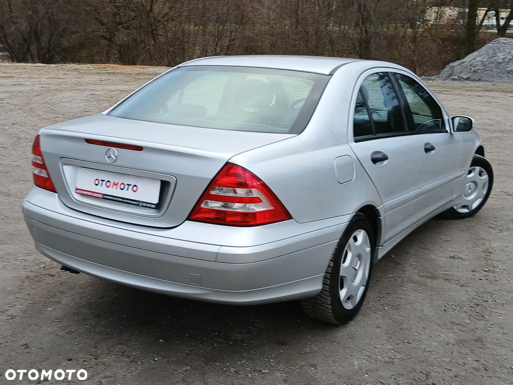 Mercedes-Benz Klasa C 180 Kompressor Classic Starline - 27