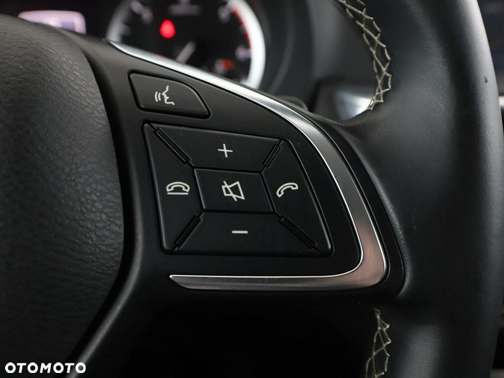 Infiniti Q30 1.5d DCT Premium - 30