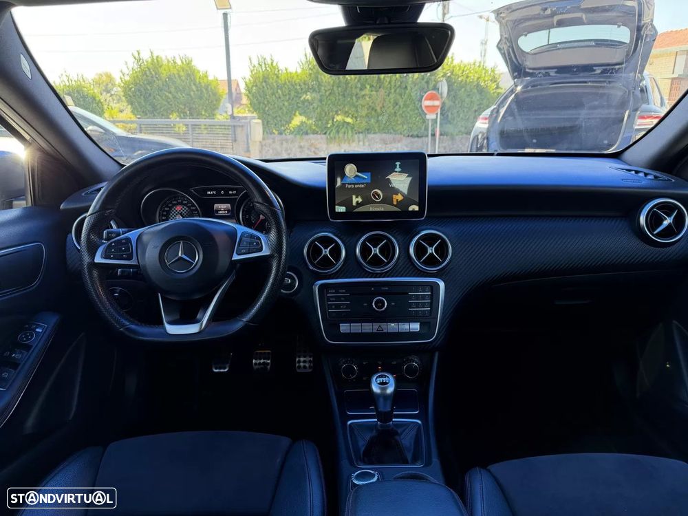 Mercedes-Benz A 180 d AMG Line - 26