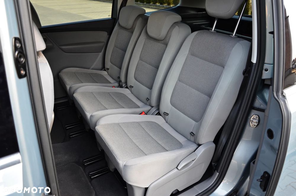 Volkswagen Sharan - 33
