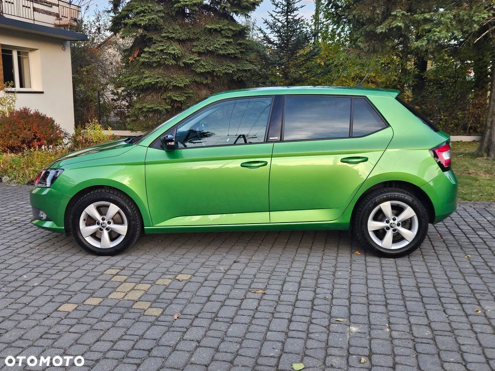 Skoda Fabia 2016 photo 4