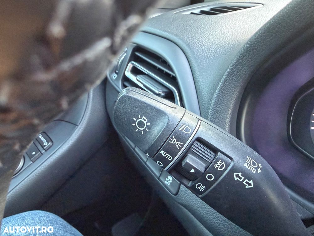 Hyundai i30 1.5 T-GDI MHEV 160CP Highway - 18