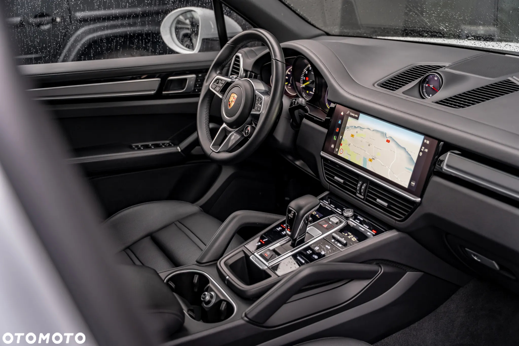 Porsche Cayenne - 38